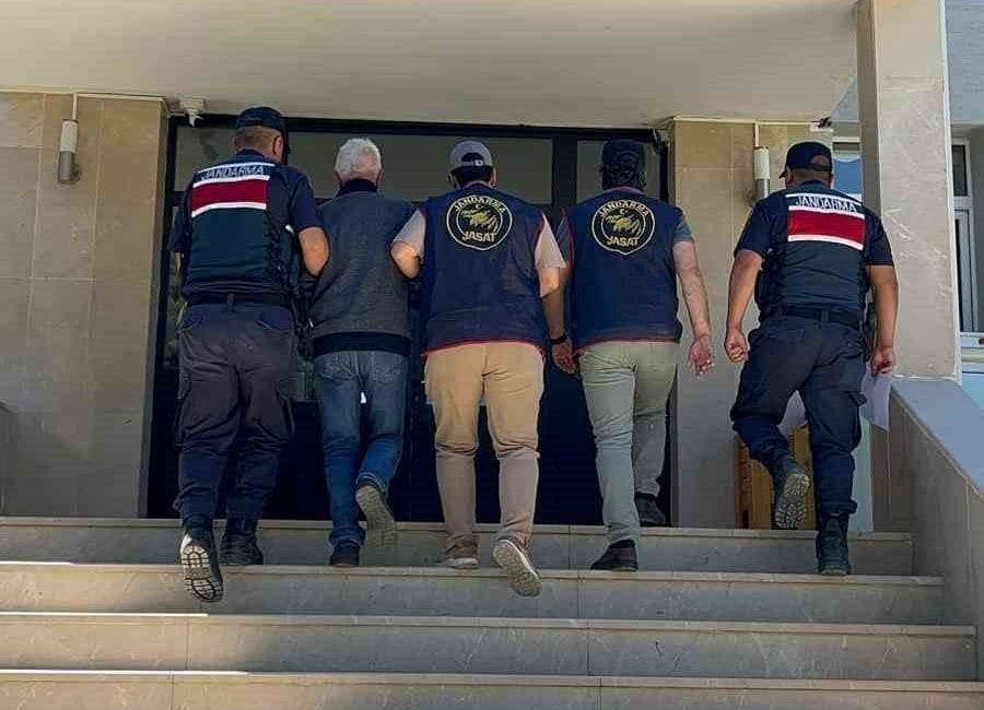 Bilecik’te bir kişiyi öldürerek olay yerinden kaçan şahıs kendi kendini