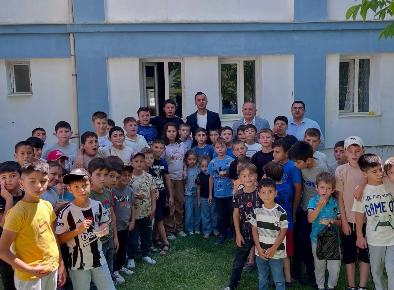 Afyonkarahisar Sinanpaşa Kaymakamı Emrah Aslan, Sinanpaşa Müftülüğü tarafından düzenlenen program