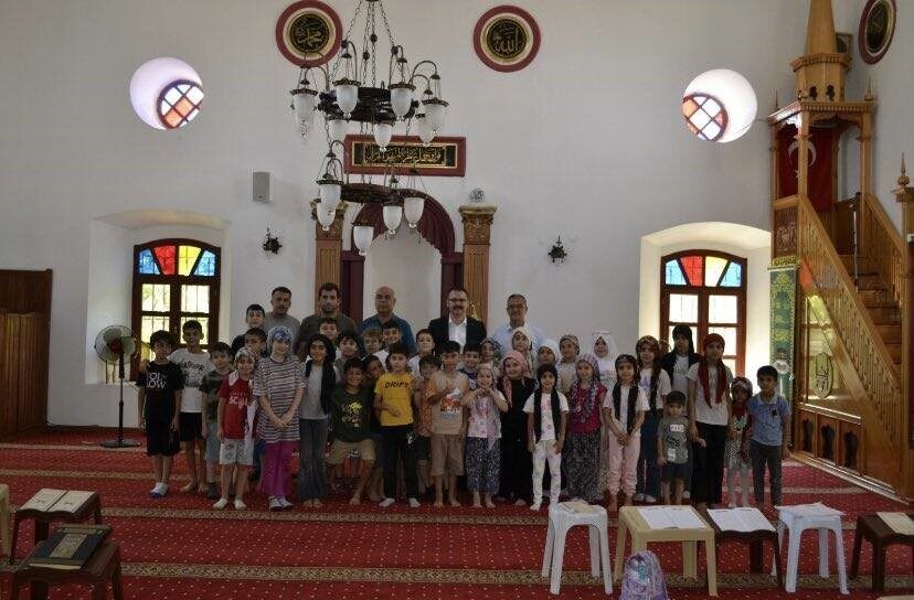 Aydın’ın Sultanhisar ilçesinde Kaymakam Ali Ekber Ateş, Çarşı Camii ve