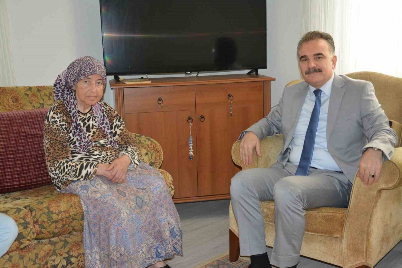 Kaymakam Ahmet Odabaş, şehit ailelerine yönelik vefa ve minnet ziyaretleri