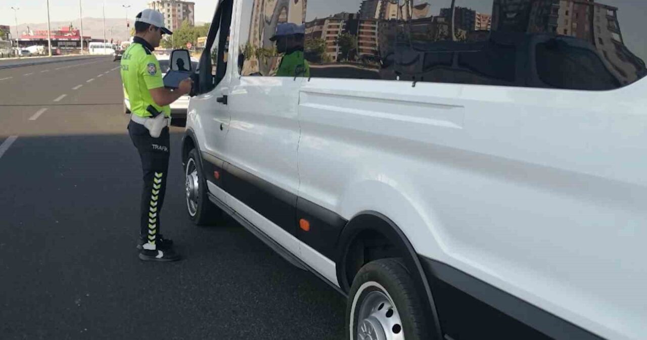 Kayseri İl Emniyet Müdürlüğü ekiplerince yapılan çalışmalarda; çeşitli maddelerden toplam