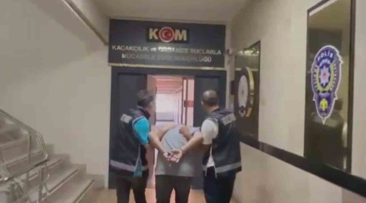 Kayseri’de polis ekipleri tarafından yapılan çalışmalarda çeşitli suçlardan 29 yıl