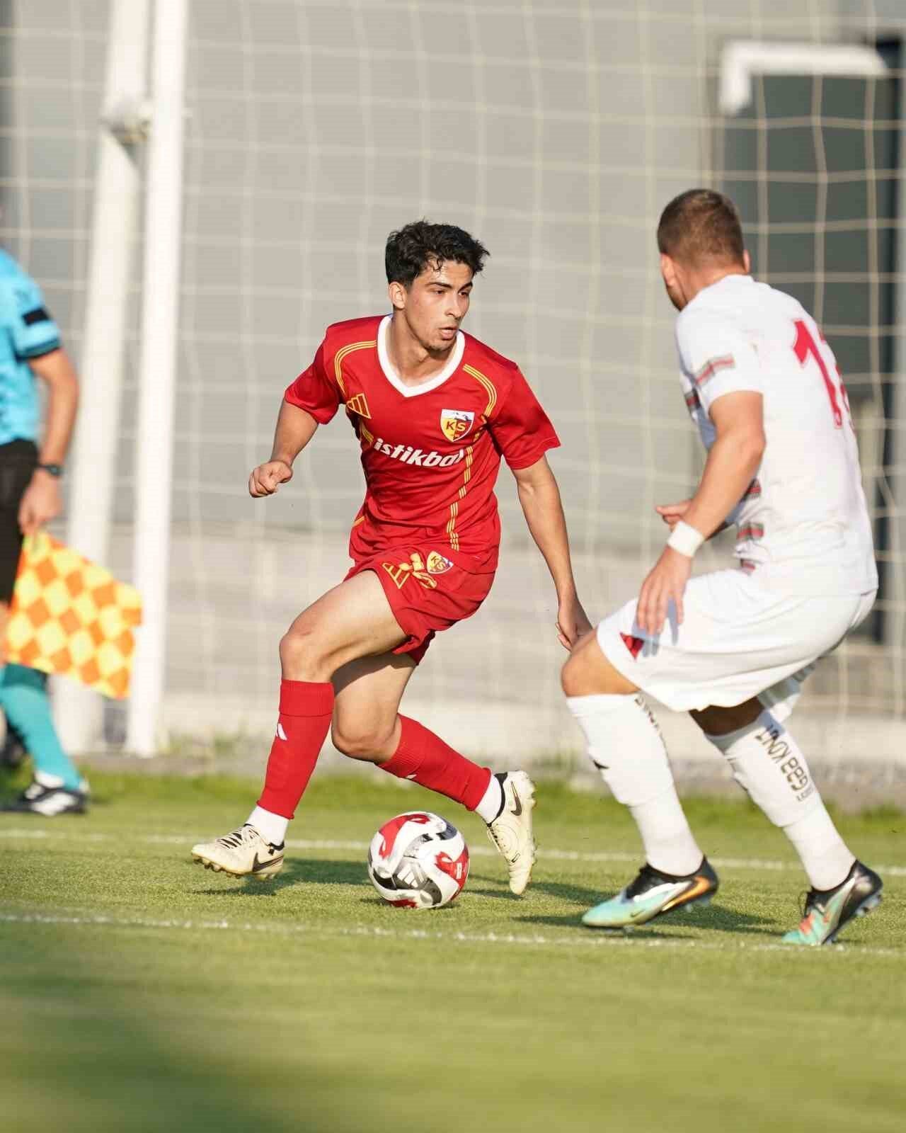 Kayserispor; yeni sezon öncesi oynadığı ikinci hazırlık maçında karşılaştığı Gaziantep