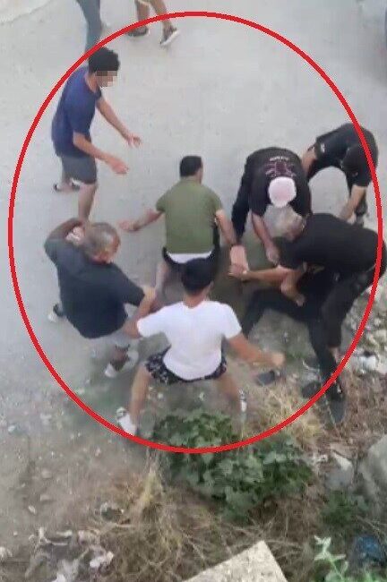 Hatay’ın Samandağ ilçesinde meydana gelen trafik kazası sonrası 3 çocuk