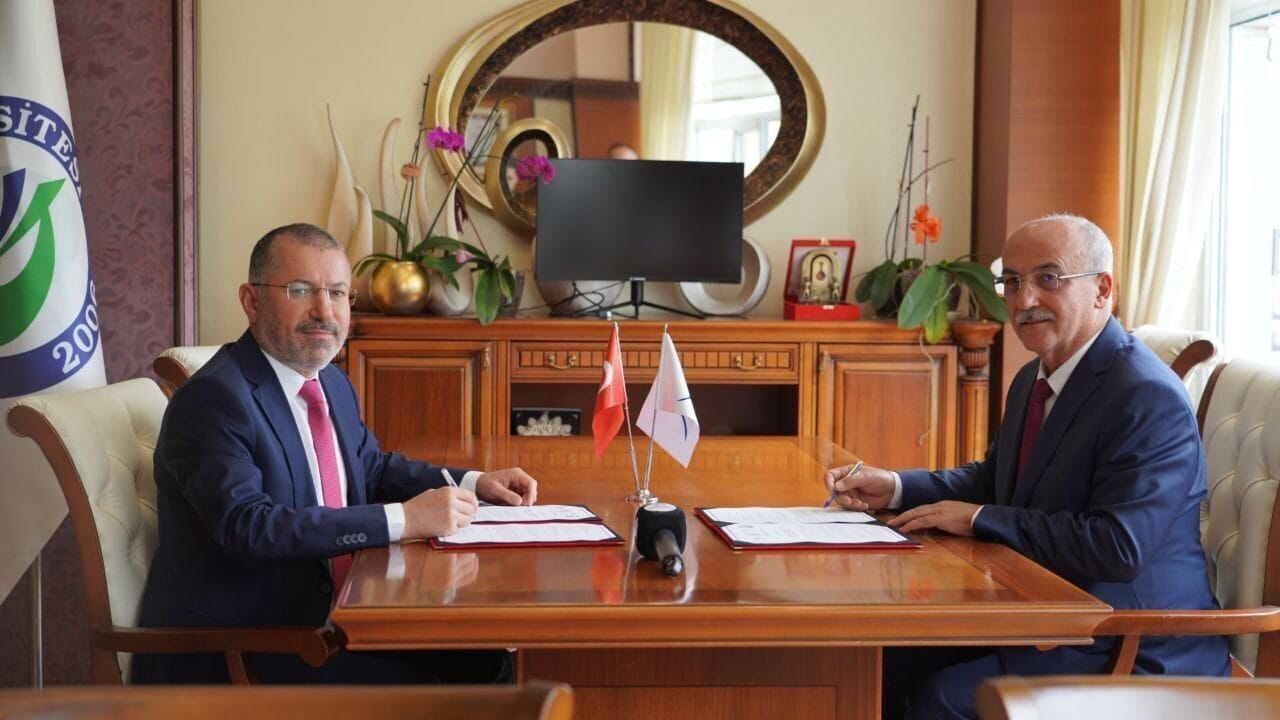 Karabük Üniversitesi(KBÜ) ile Giresun Üniversitesi arasında akademik ve Sosyalfest iş