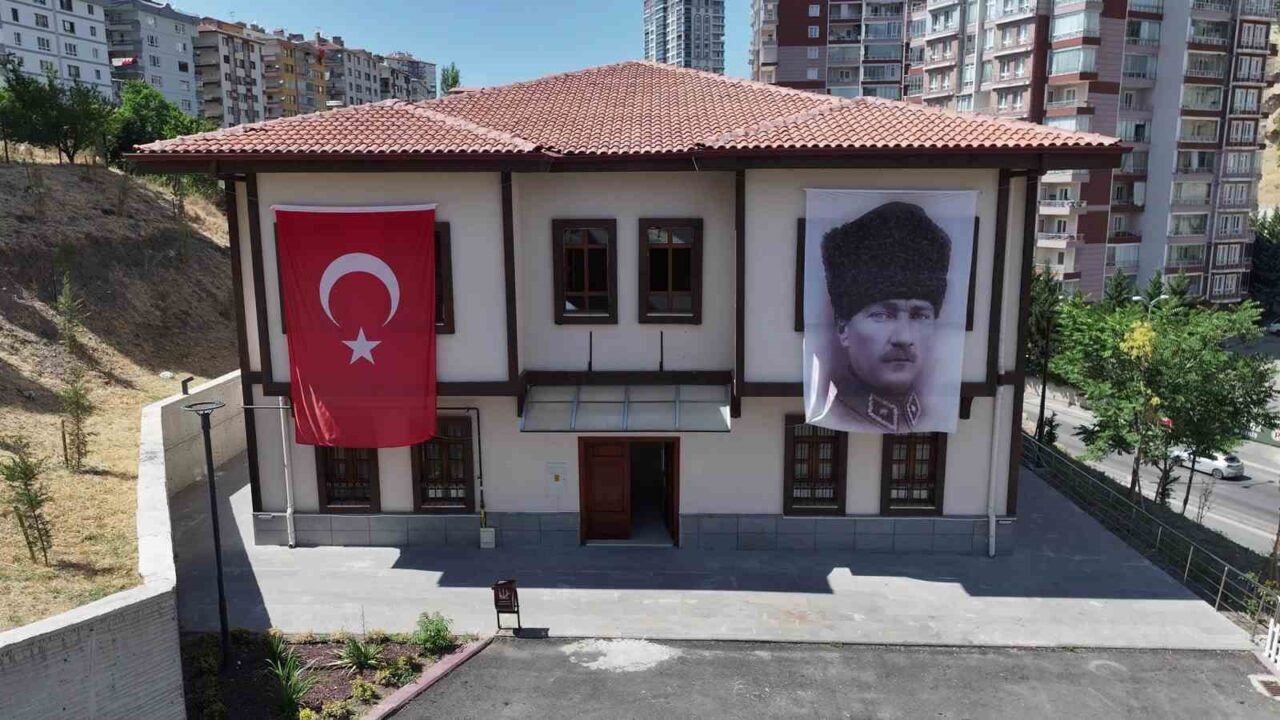 Keçiören Belediyesi tarafından ilçeye kazandırılan Basınevleri Gün Evi, kadınların sosyalleşme