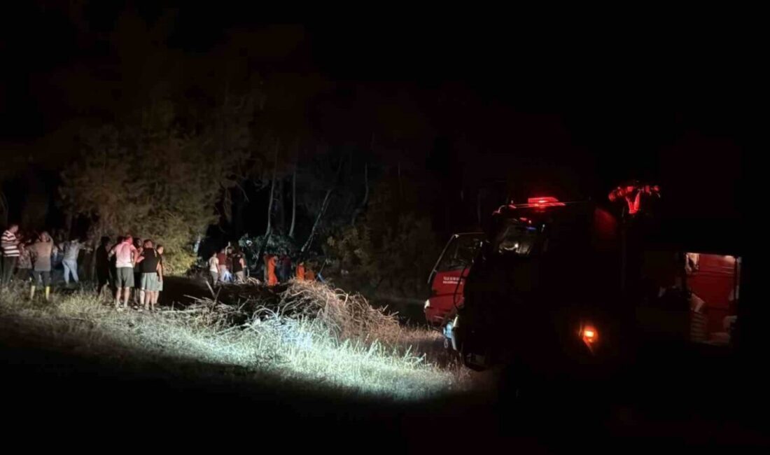 Kemer’de ormanlık alanda çıkan yangın ekiplerin hızlı müdahalesi ile kısa