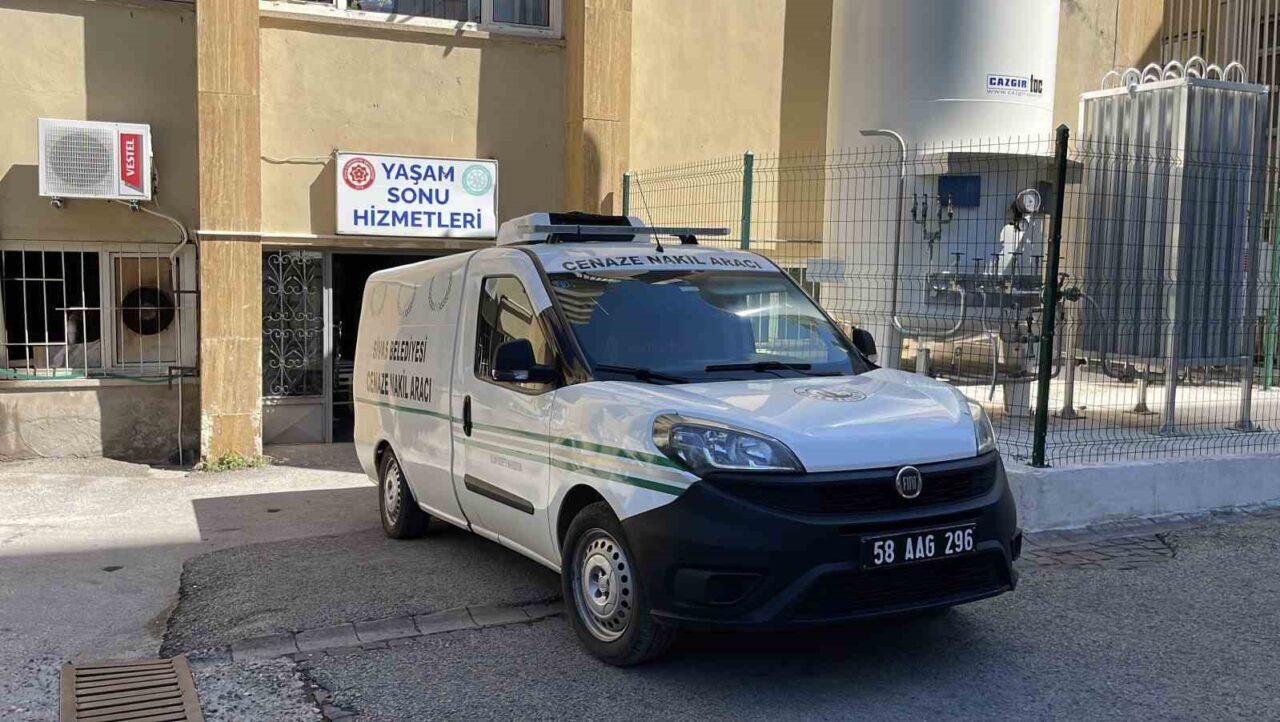 Sivas’ta kene tutunması sonucu hastanede tedavi altına alınan 50 yaşındaki