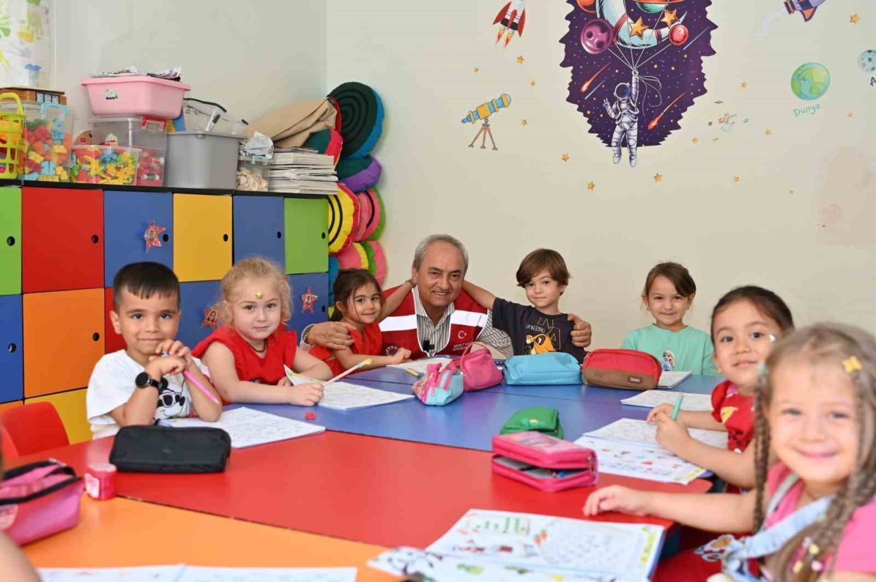 Kepez Belediyesi, Erenköy Mahallesi’nde hizmet veren Nasreddin Hoca Kreş ve