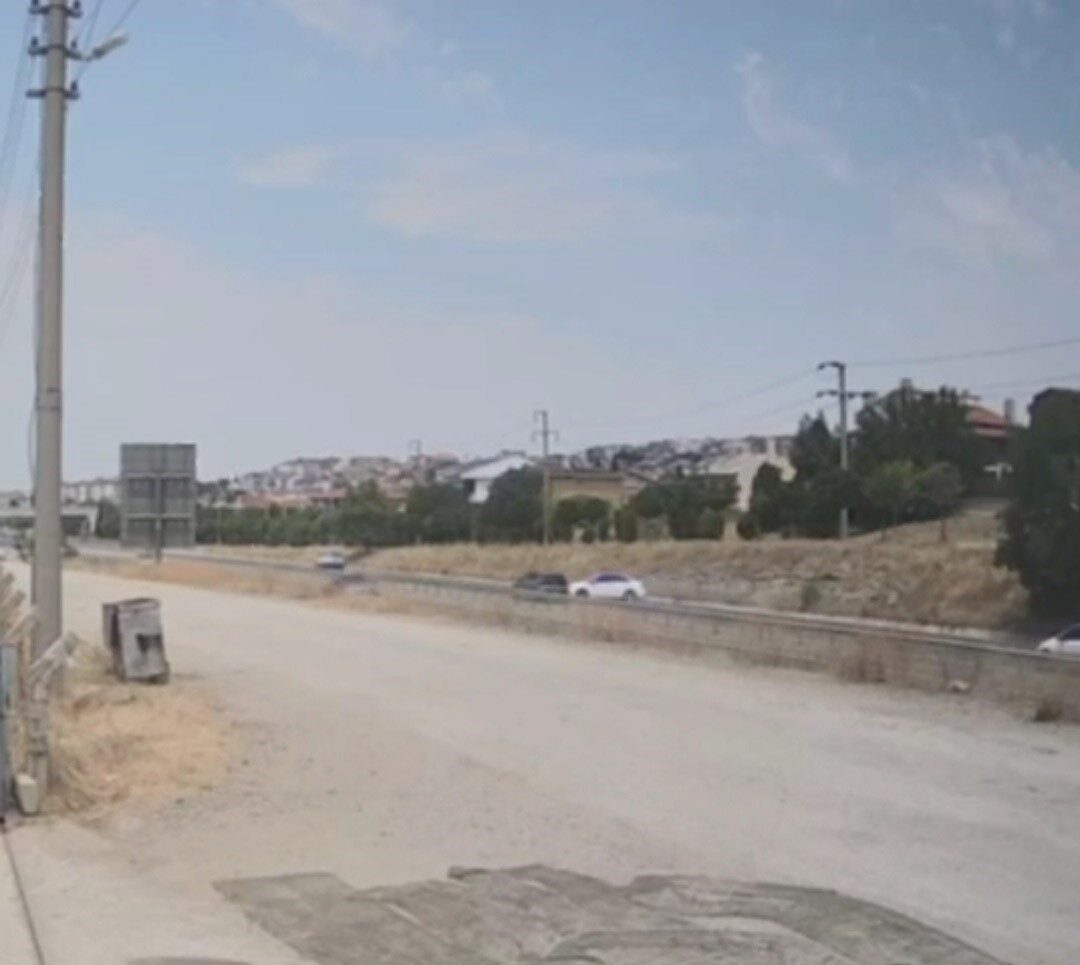 Edirne’nin Keşan ilçesinde meydana gelen trafik kazasında 2’si çocuk 6