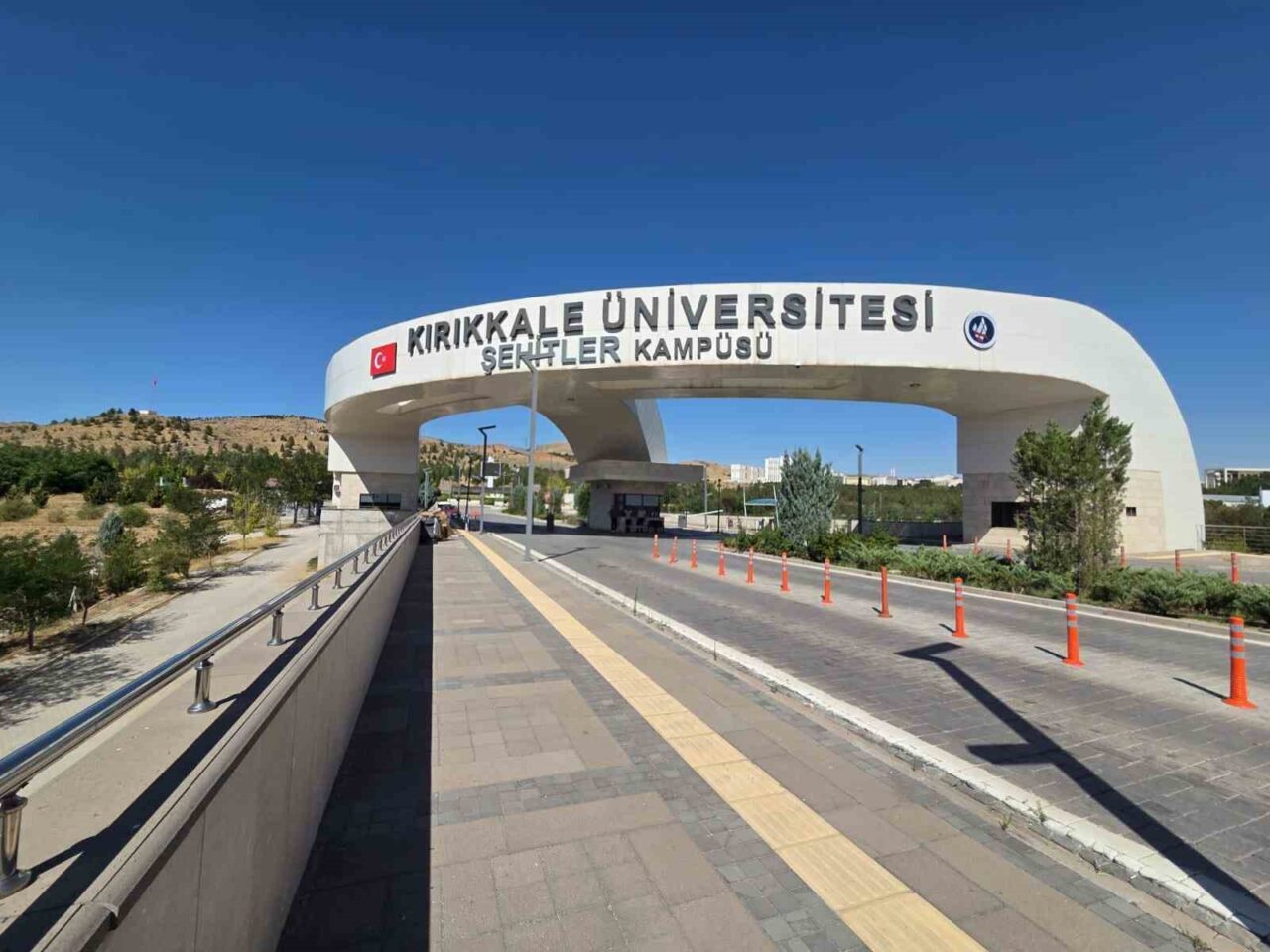 Kırıkkale Üniversitesi Senatosu, merkez kampüsün adını “Şehitler Kampüsü” olarak değiştirdi.