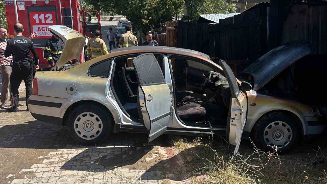 Kırıkkale’de çıkan ot yangını, kısa sürede büyüyerek bir garaj ile