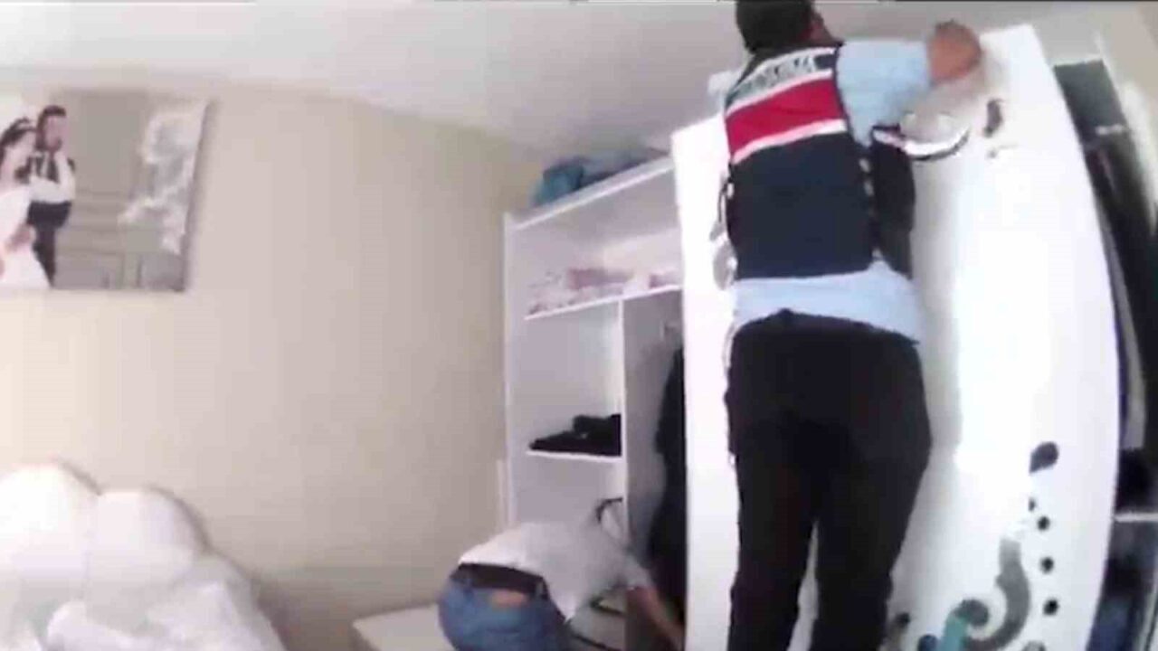 Kırıkkale’de jandarma ekiplerince uyuşturucu madde ticaretine yönelik düzenlenen operasyonda, 922