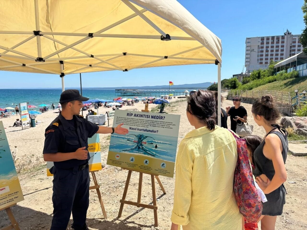 Kırklareli’nde Sahil Güvenlik ekipleri boğulma vakalarına karşı vatandaşları rip akıntısına