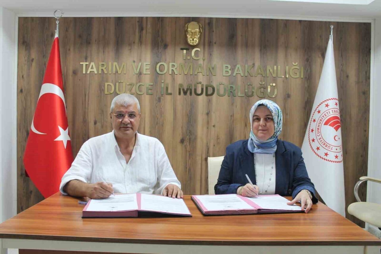 DÜZCE(İHA) – Düzce’de kırsal kalkınma yatırımlarının desteklenmesi programı kapsamında fındık