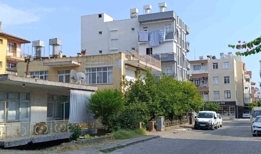 Manavgat ilçesinde 75 yaşındaki vatandaş tek başına yaşadığı evinde aynı