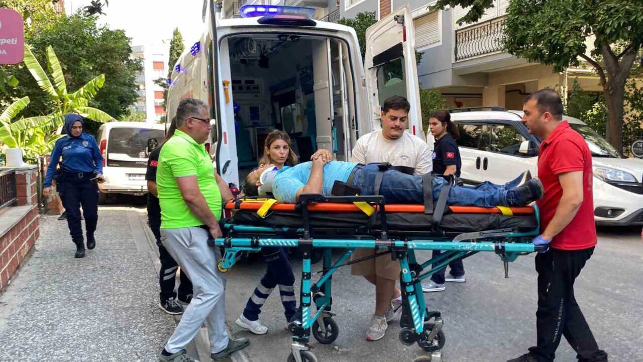 Aydın’ın Efeler ilçesinde klima tamiri yaparken merdivenden düşen klima ustası