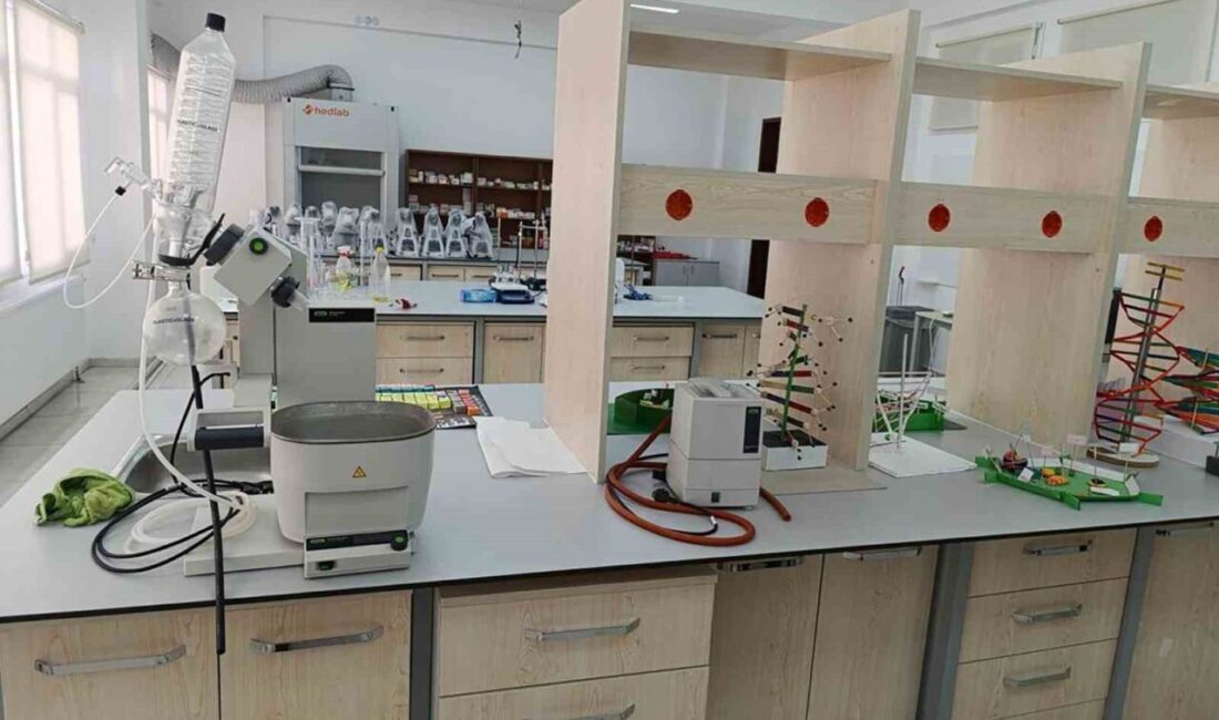 Karamanoğlu Mehmetbey Üniversitesi (KMÜ) Ermenek Meslek Yüksekokulu bünyesinde çevre teknolojileri