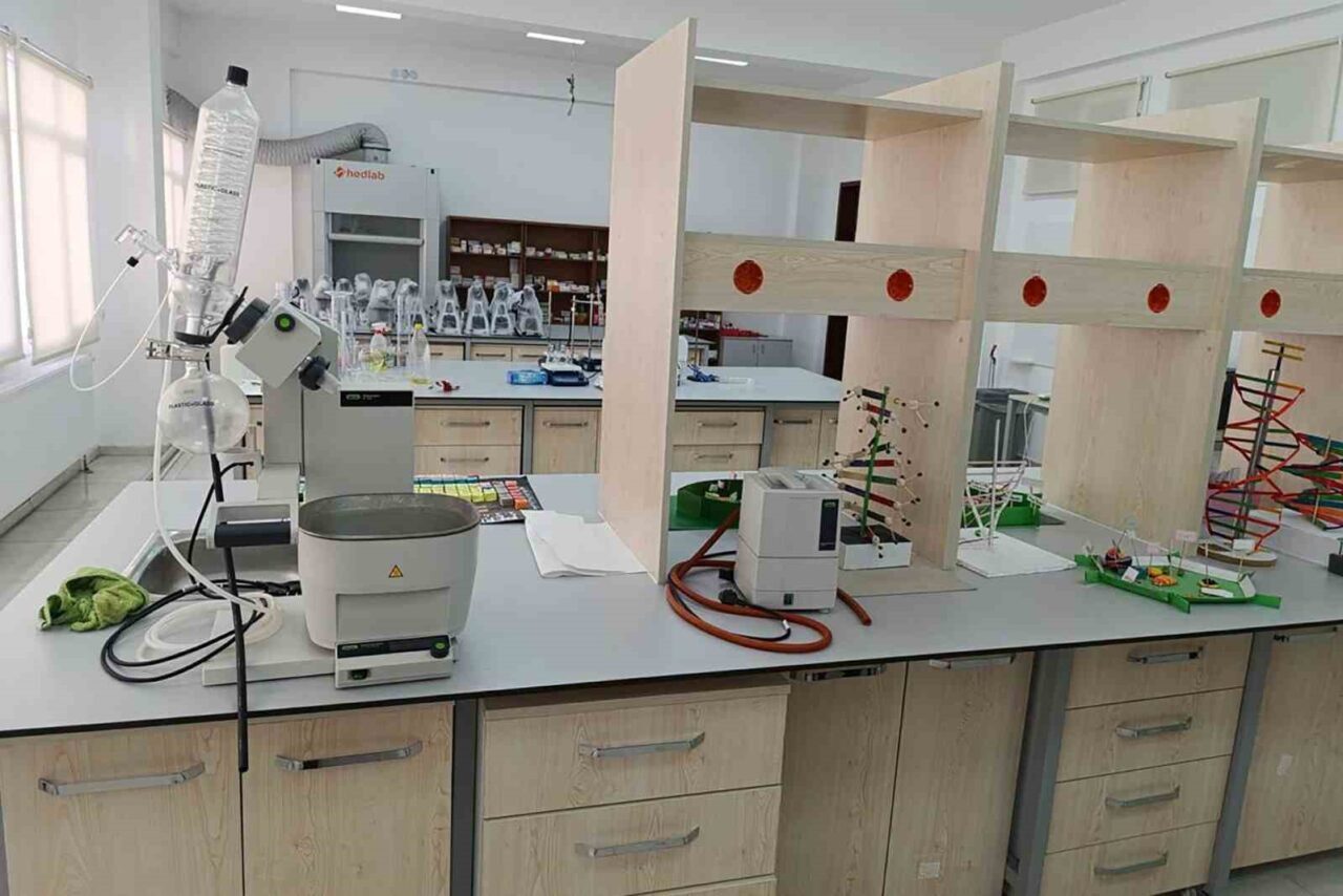 Karamanoğlu Mehmetbey Üniversitesi (KMÜ) Ermenek Meslek Yüksekokulu bünyesinde çevre teknolojileri