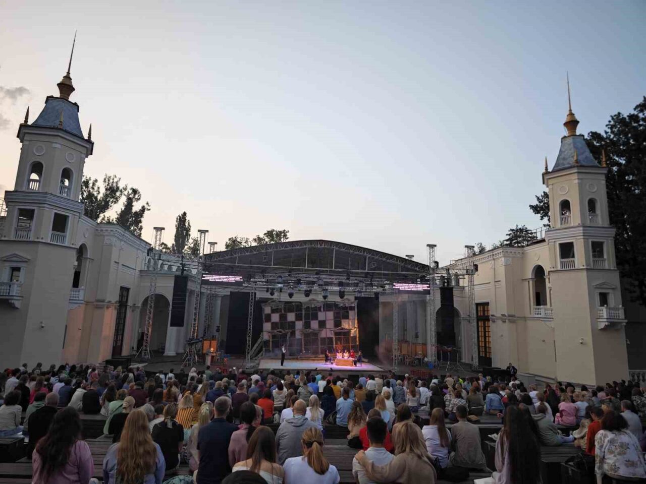 Moskova’da düzenlenen INSPIRATION Uluslararası Sanat Festivali’nin açılış oyununda Kocaeli Şehir