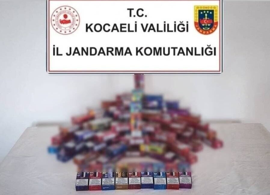 Kocaeli’de jandarma ekiplerinin düzenlediği iki ayrı operasyonda piyasa değeri yaklaşık