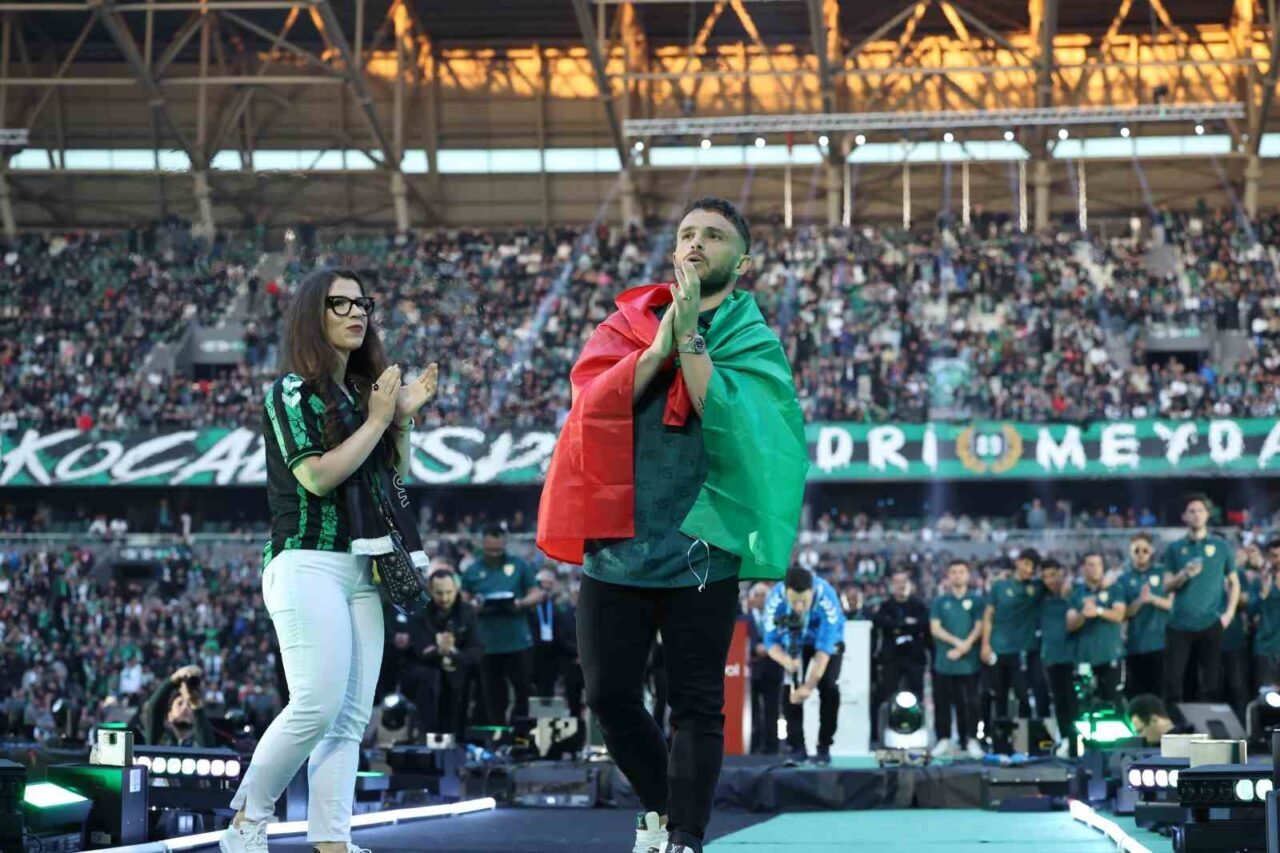 Süper Lig hazırlıklarını Topuk Yaylası’nda sürdüren Kocaelispor’da bugün Pedrinho ile