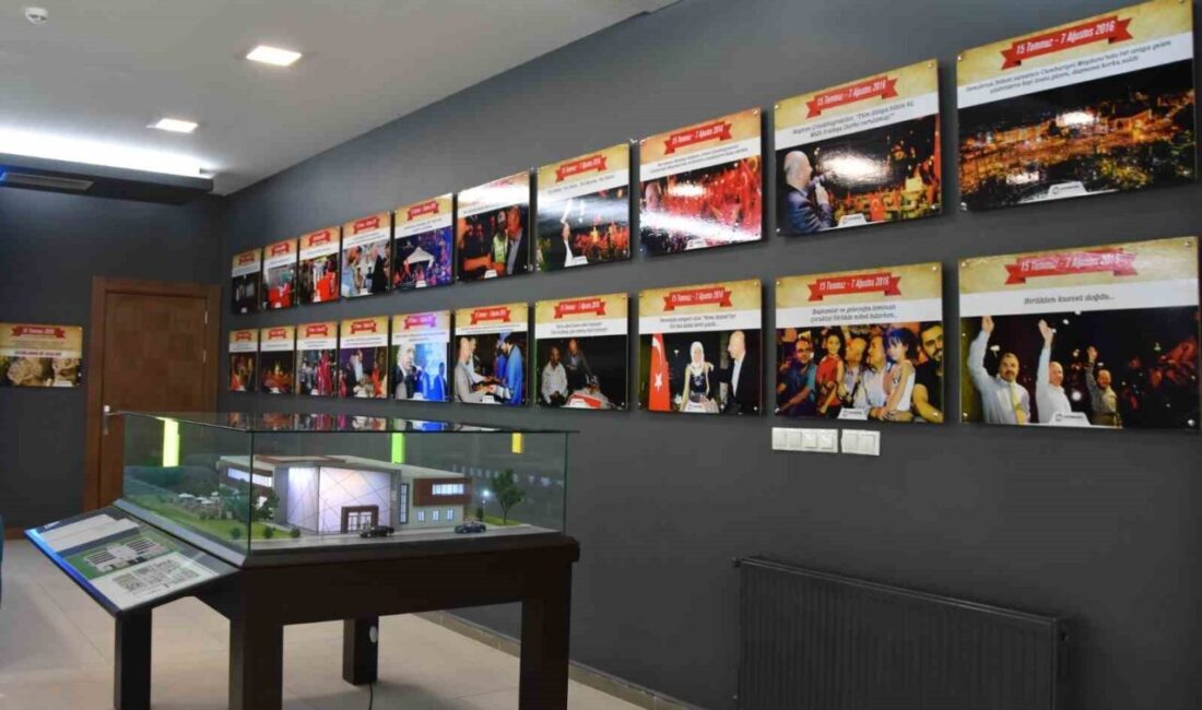 Kocasinan Belediyesi Çözüm Merkezi’nde, 15 Temmuz hain darbe girişiminin fotoğraflarla