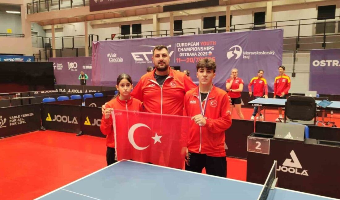 Kocasinan Belediyesi Spor Kulübü’nün milli masa tenisi sporcuları Kenan Eren