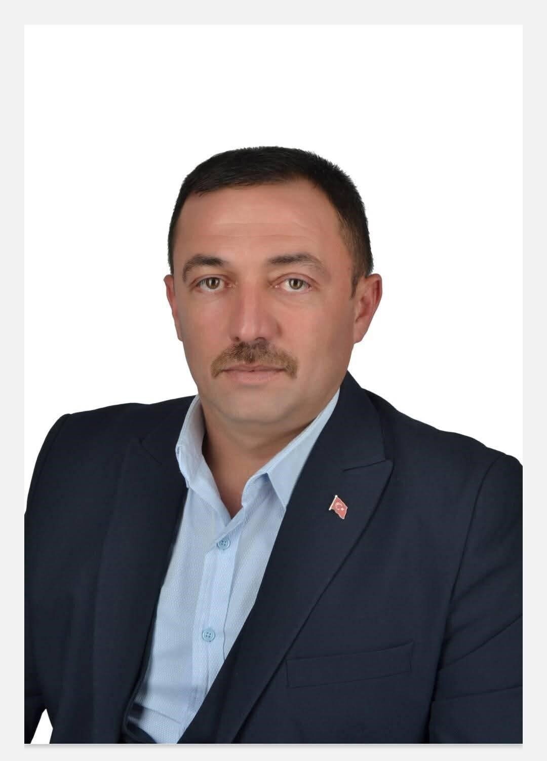 Afyonkarahisar’da iki komşu arasında arazi anlaşmazlığından çıkan kavgada kan akarken,