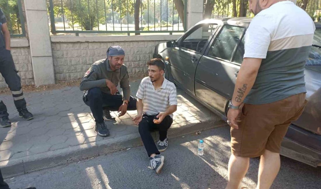 Eskişehir’de bir otomobilin duvara çarpması sonucu meydana gelen trafik kazasında