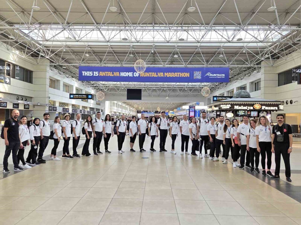 Konyaaltı Belediyesi Halk Oyunları Topluluğu, 21-25 Temmuz tarihleri arasında Makedonya’da