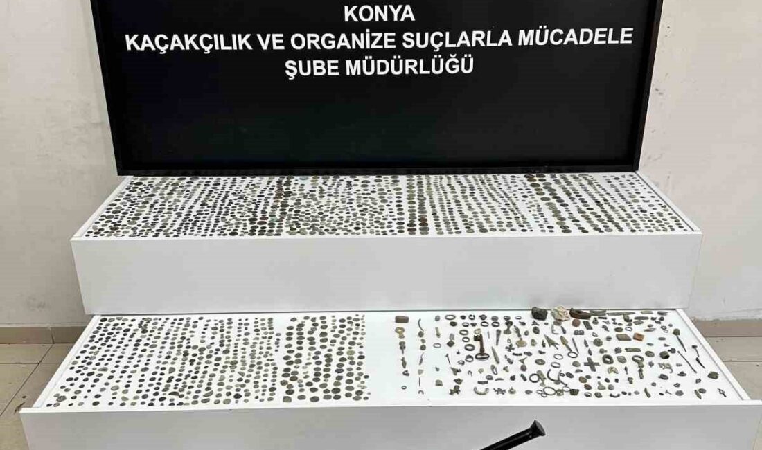 Konya’da düzenlenen operasyonda bin 912 sikke ve 196 tarihi eser