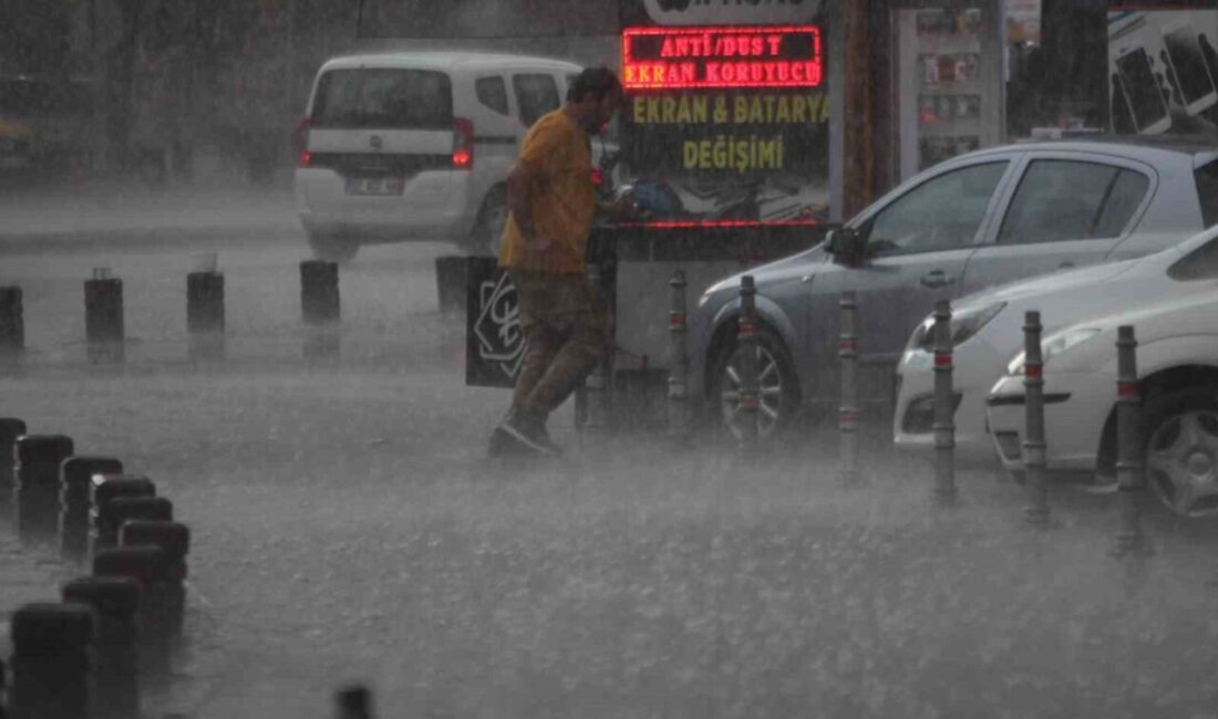 Konya’da öğleden sonra başlayan sağanak etkili oldu. Yağışla birlikte sürücüler
