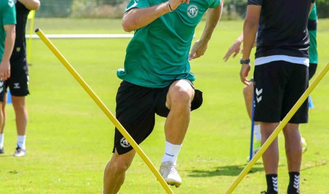 Yeni sezon hazırlıklarına Avusturya’da devam eden Konyaspor, öğle saatlerinde yaptığı