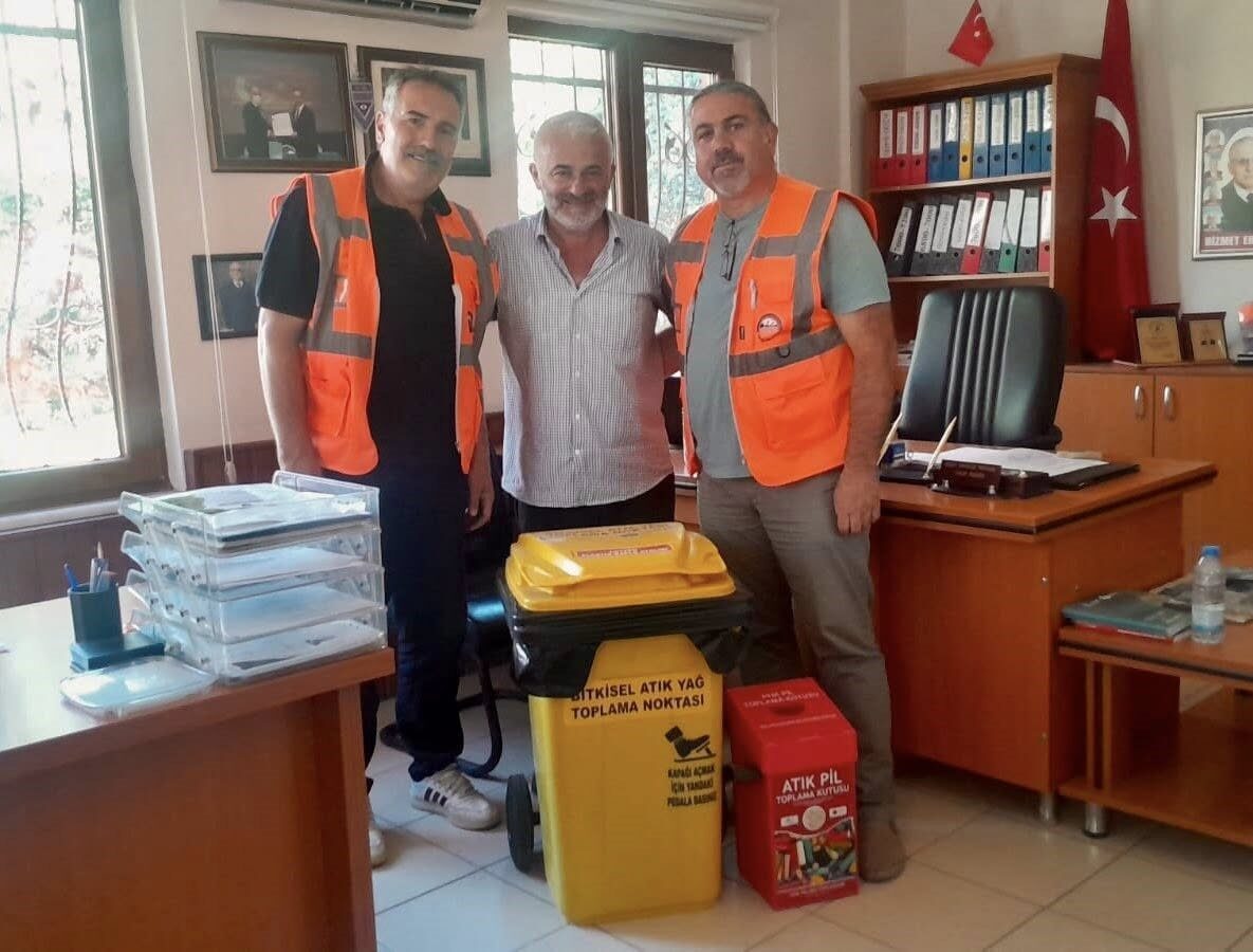 Körfez Belediyesi, çöpe veya kanalizasyona dökülen atık yağlar nedeniyle su