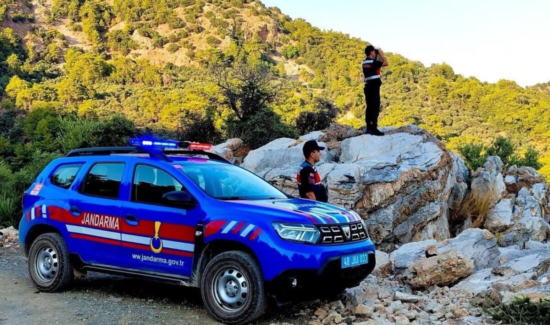 Muğla’nın Köyceğiz ilçesinde Jandarma tarafından orman yangınlarına karşı farkındalık oluşturmaya