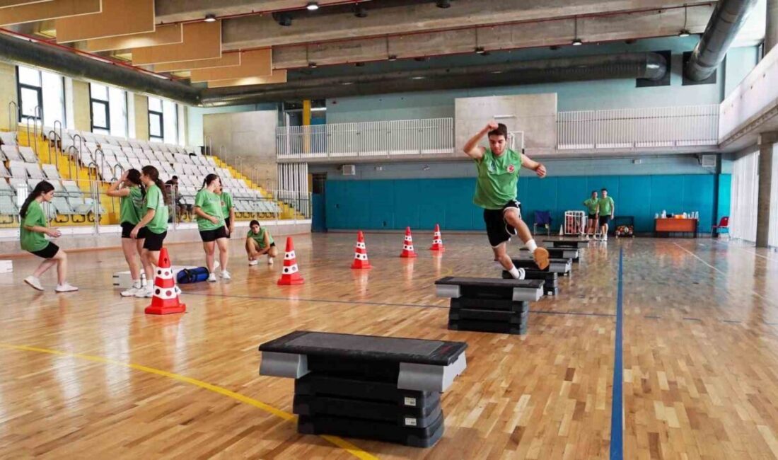 Küçükçekmece Belediyesi’nin ücretsiz olarak düzenlediği özel yetenek sınavları hazırlık kursları,