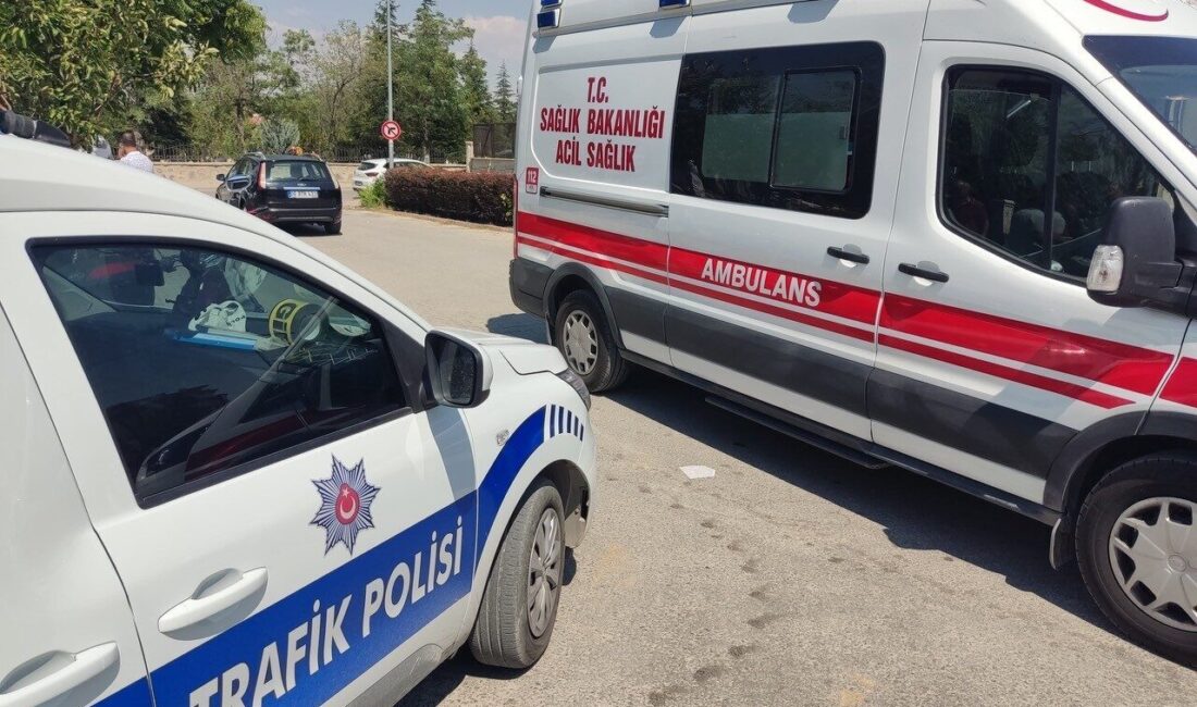 Konya’nın Kulu ilçesinde elektrikli bisiklet ile otomobilin çarpışması sonucu 1