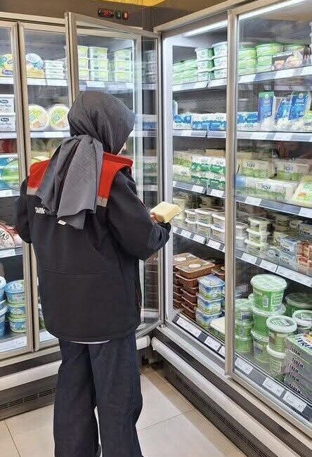 Konya’nın Kulu ilçesinde gıda kontrol ekipleri, ilçede faaliyet gösteren gıda