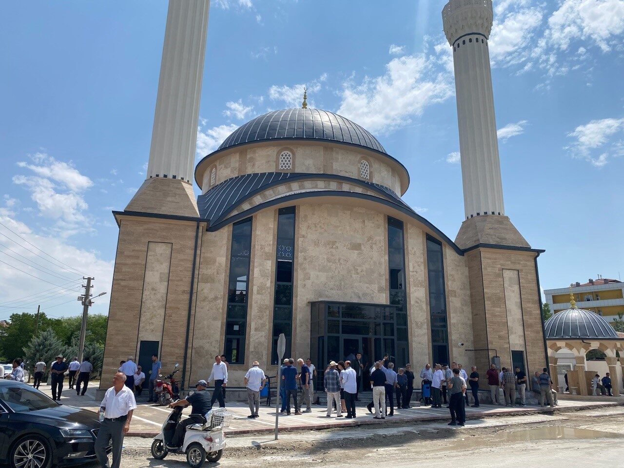 Konya’nın Kulu ilçesinde yapımı tamamlanan Mescid-i Aksa Camiinde ilk Cuma