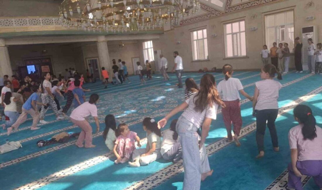 Manisa’nın Selendi İlçe Müftülüğü tarafından “Yazımda Kur’an Var” temalı Çocuk