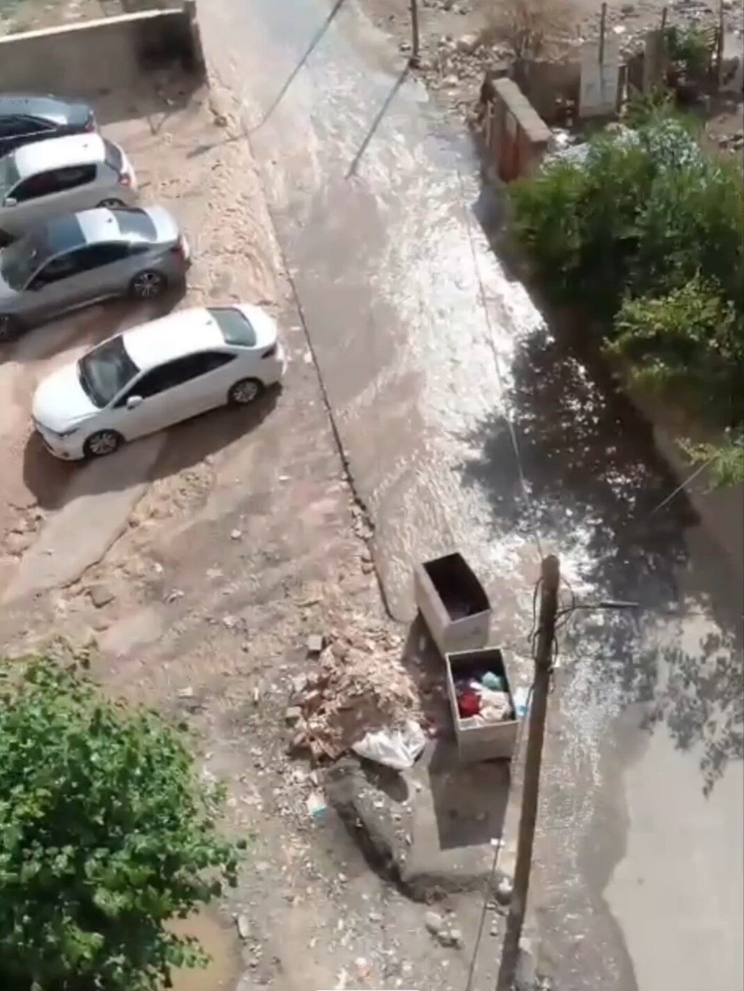 Siirt’in Kurtalan ilçesinde içme suyu hattı aynı noktada bir kez