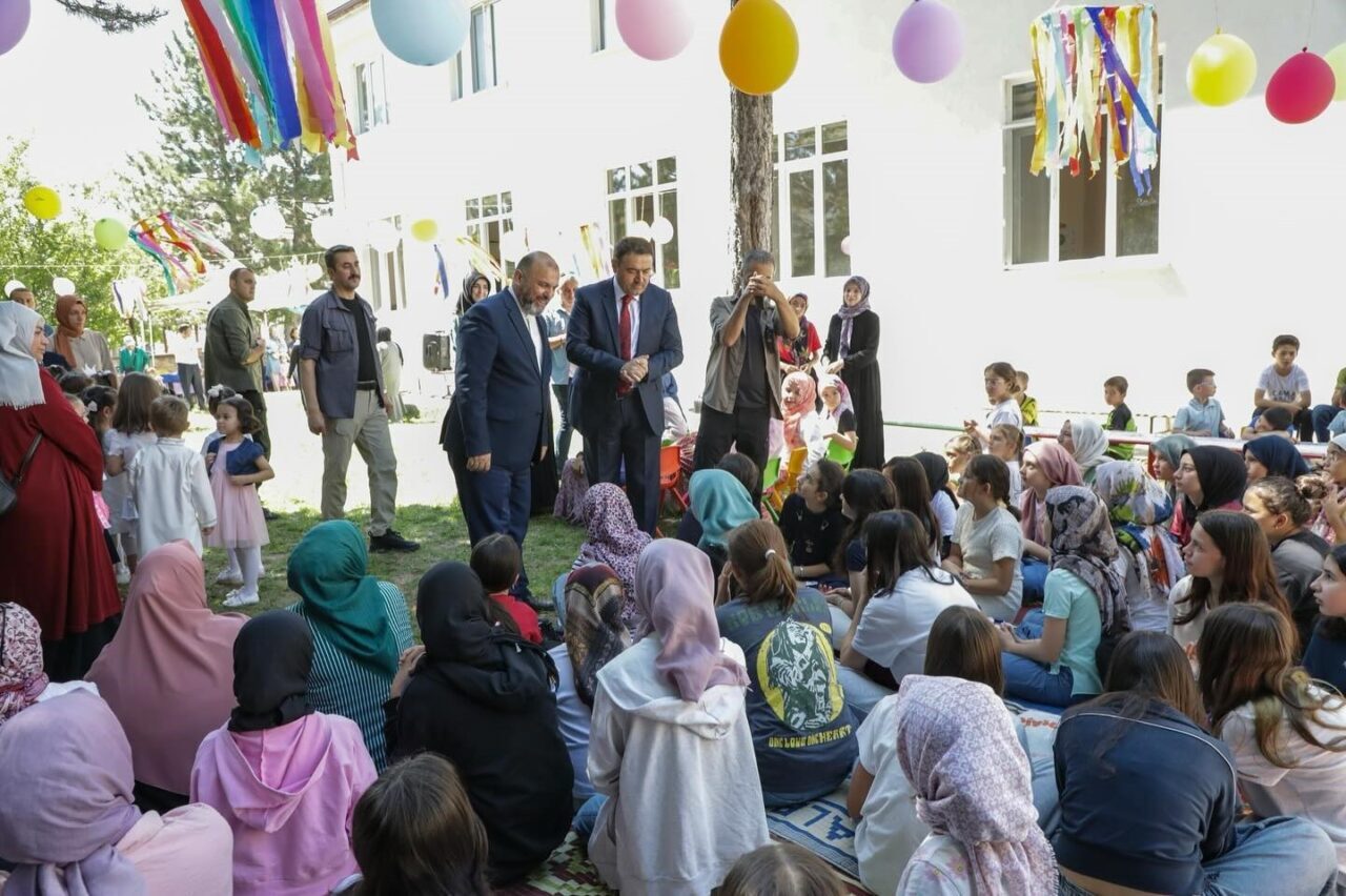 Kütahya’da, Muharrem ayı dolayısıyla Nizamiye Camii’nde anlamlı bir etkinlik düzenlendi.