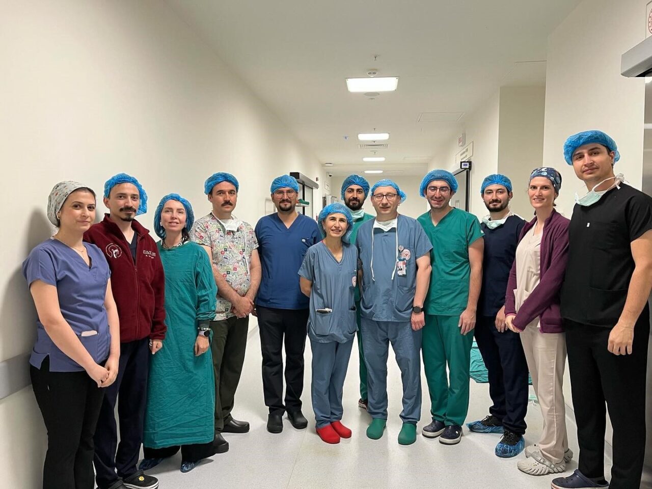 Kütahya Şehir Hastanesi’nde, halk arasında “biyonik kulak” olarak bilinen Koklear