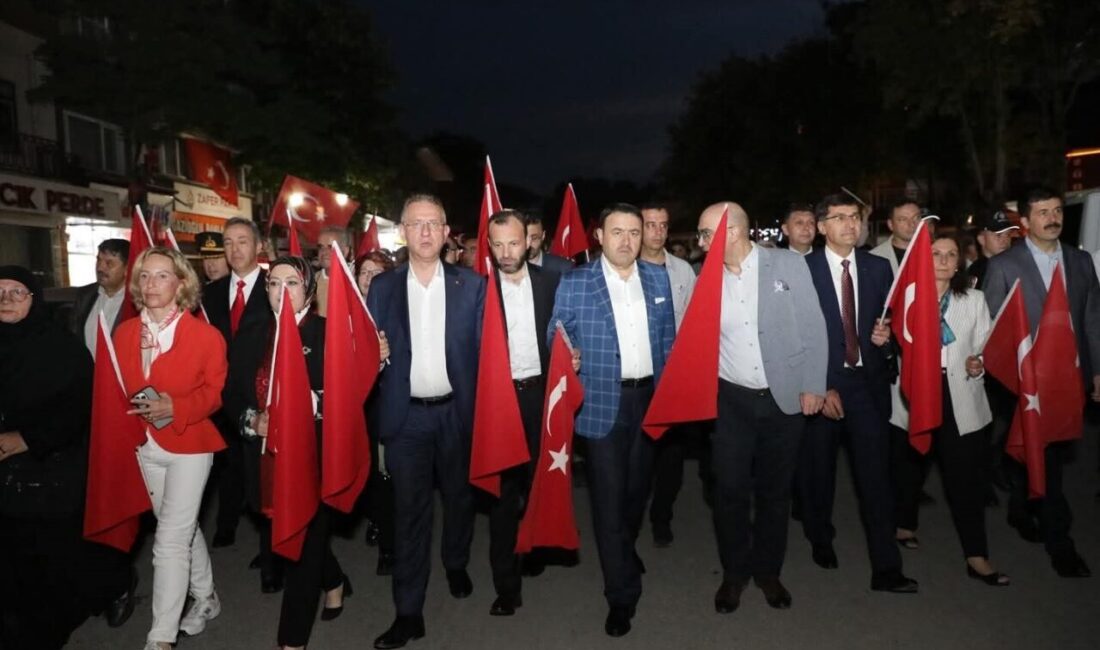 “15 Temmuz Demokrasi ve Milli Birlik Günü” kapsamında Kütahya’da yürüyüş