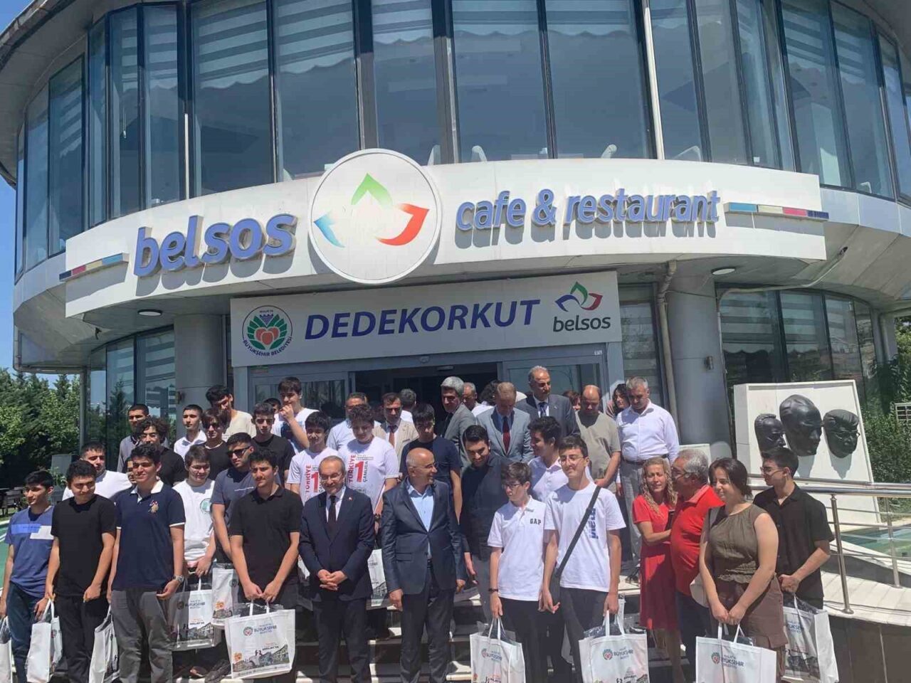 Türkiye birincileri ve dereceye giren öğrenciler, Malatya protokolünün katıldığı özel