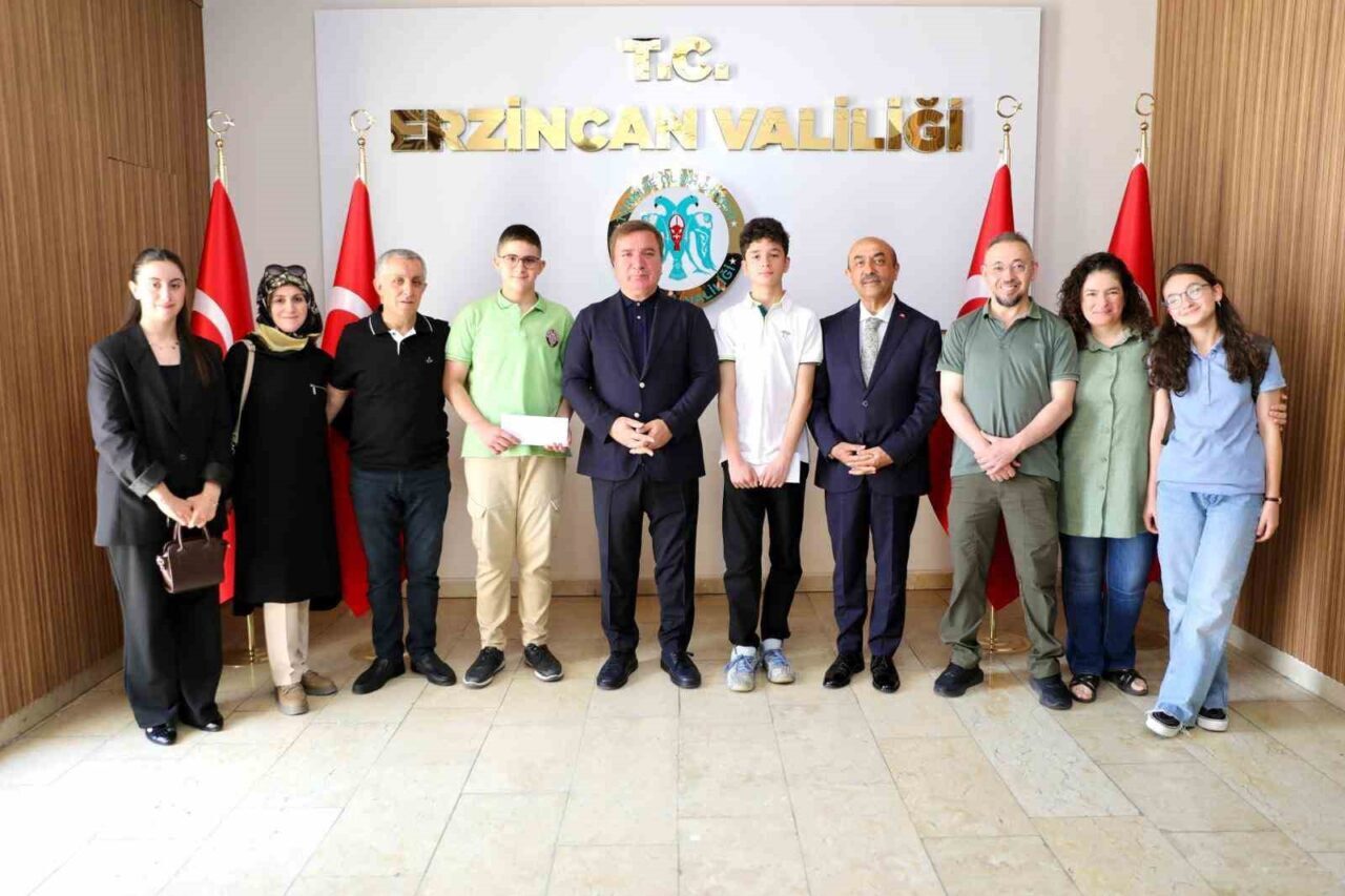 Erzincan Valisi Hamza Aydoğdu; İl Milli Eğitim Müdürü Hacı Ömer