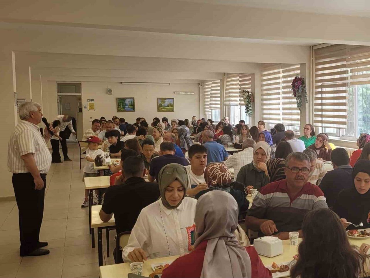 Samsun’un Vezirköprü ilçesinde Liselere Geçiş Sistemi’nde (LGS) ilk 75’e giren