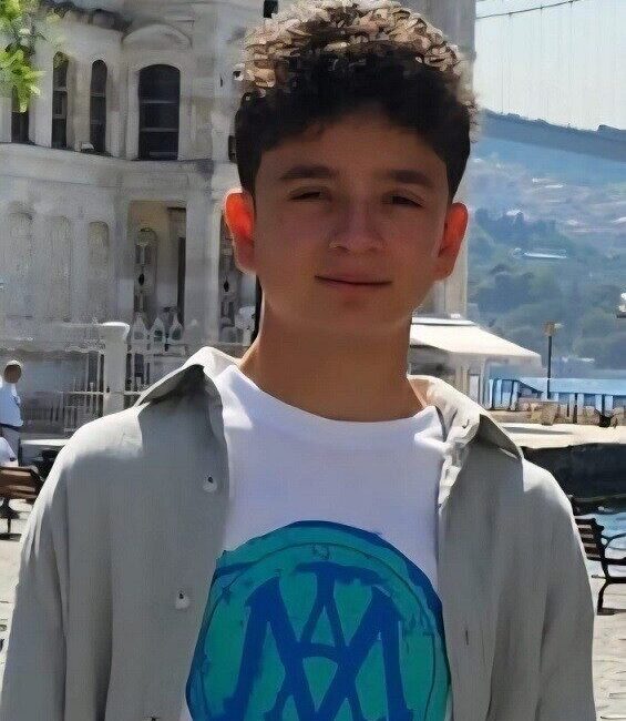 Liselere Geçiş Sisteminde (LGS) tam puan alan öğrenciler arasına giren