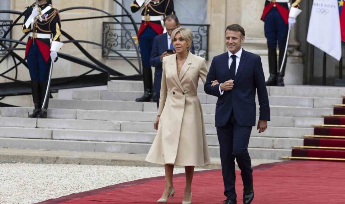 Fransa Cumhurbaşkanı Emmanuel Macron’un eşi Brigitte Macron’un “erkek olarak doğduğu”